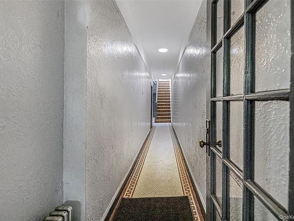 4th image of 721 E 242nd Street