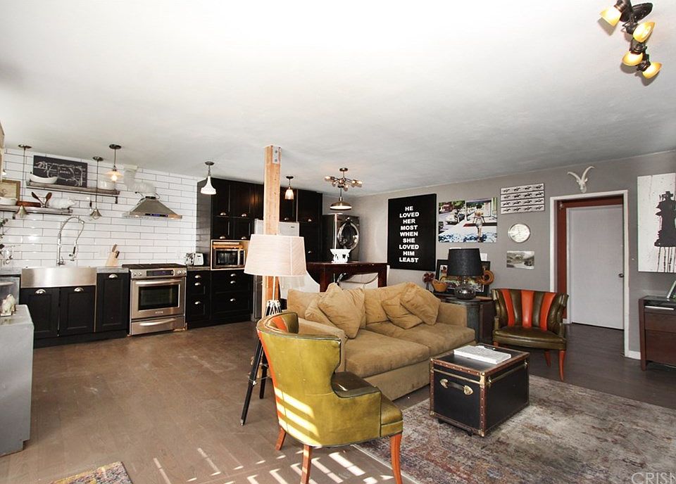 1st image of 1233 N Laurel Ave APT 114