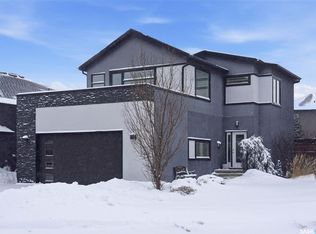 707 Sauer Cres, Saskatoon, SK S7W0J8