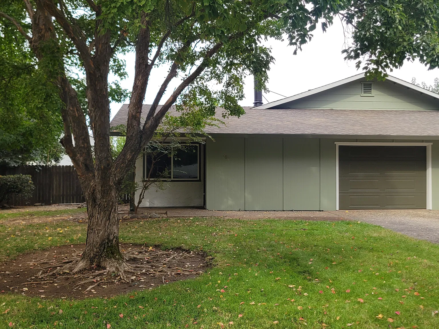 3 bed, 1500 sqft, $1,895 — Photo 1