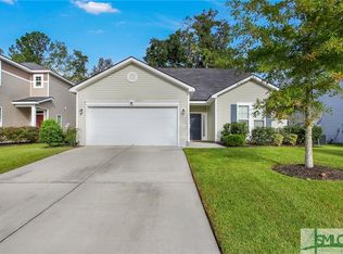 176 Calm Oaks Cir, Savannah, GA 31419