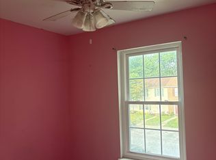 384 Logan Dr, Westminster, MD 21157