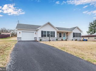 420A Shuler Rd, Etters, PA 17319