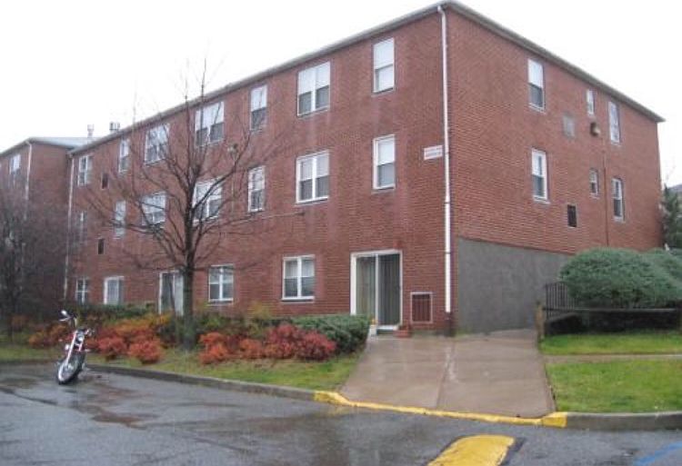 1st image of 147 Cortelyou Ave APT 1-2