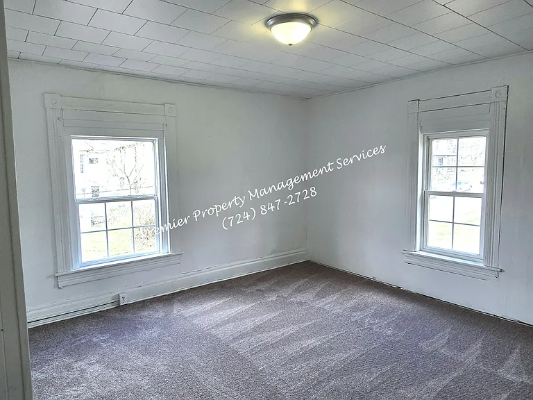 416 E Reynolds St #1/2 — Photo 12