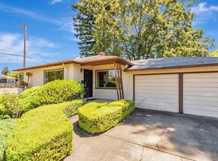 2268 Meyers Dr, Santa Rosa, CA 95403