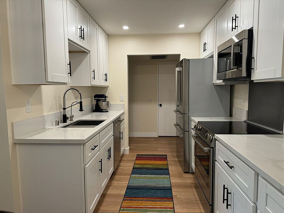 1st image of 3825 Centre St Unit 14