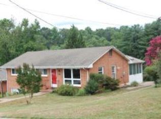 4603 Vest Dr, Roanoke, VA 24018