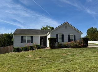 105 Brookstone Dr, Mount Holly, NC 28120