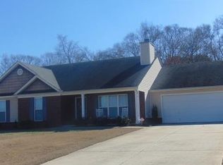 1621 Bismarck Cir, Winder, GA 30680