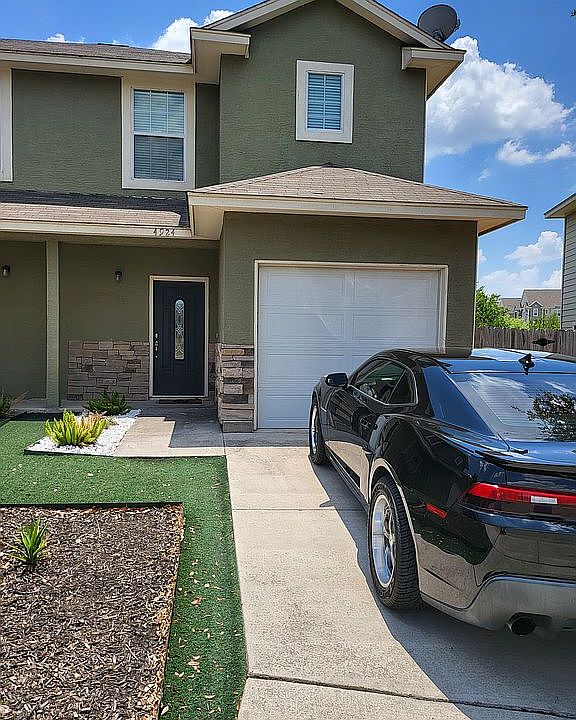 1st image of 4924 Appleseed Ct