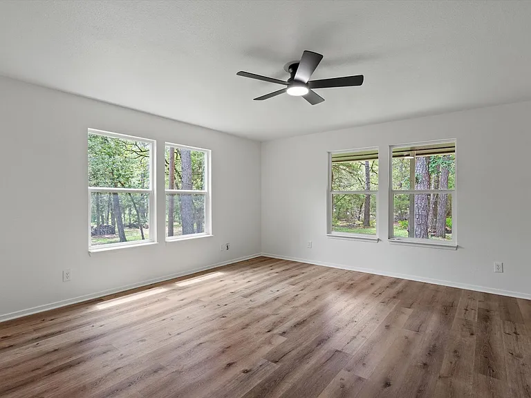 1014 FM 1441 — Photo 18