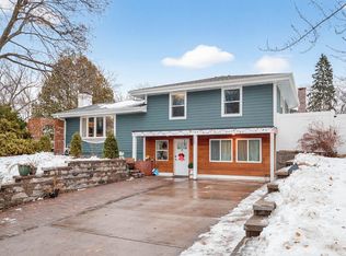 3440 McKnight Rd N, White Bear Lake, MN 55110