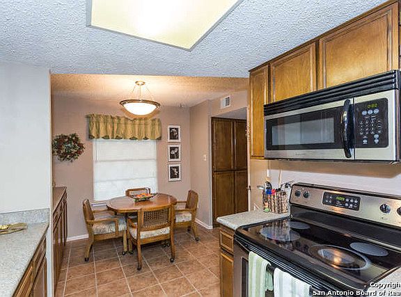 5th image of 4435 Shakertown Ave