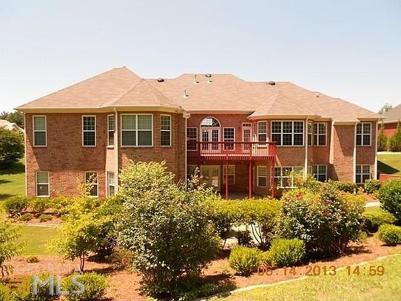 3rd image of 530 Ramblewood Dr