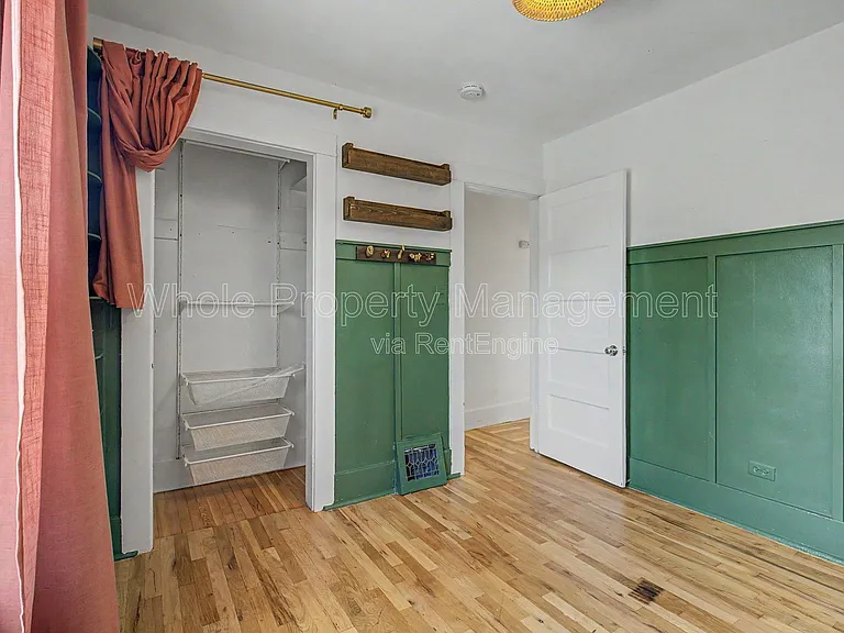 110 S Quitman St — Photo 9