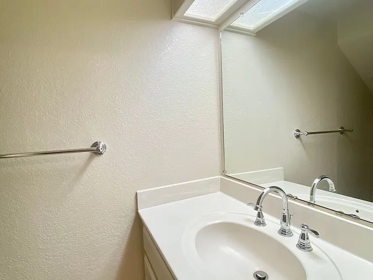 815 Praderia Cir — Photo 13