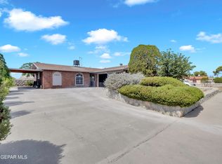 3241 Voss Dr, El Paso, TX 79936