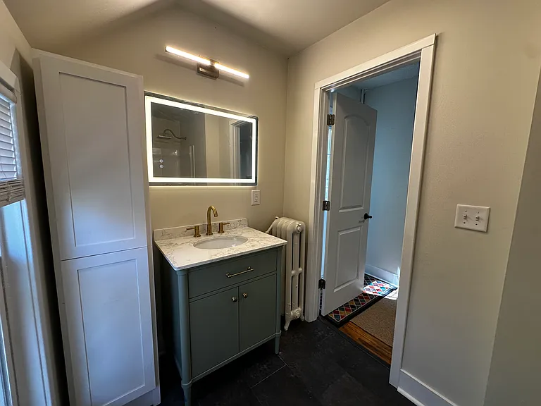 819 W 28th St #2 — Photo 3