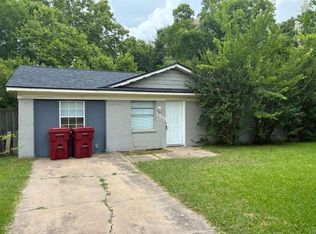 1305 Churchill Way, Sherman, TX 75092