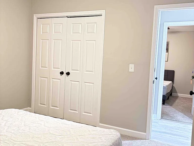 Laurel Ridge Dr SW — Photo 4