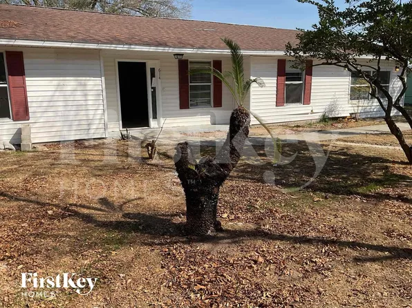 614 Huey St, Mascotte, FL 34753