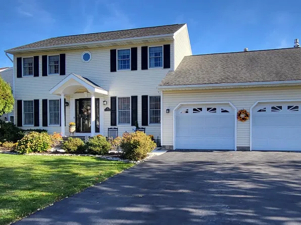 30 Berkshire Drive, Albany, NY 12205