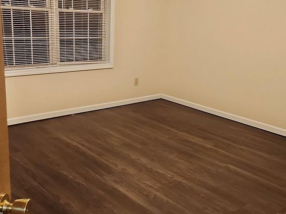 Large Master Bedroom W/ 2 Large Closets and Full Bathroom.