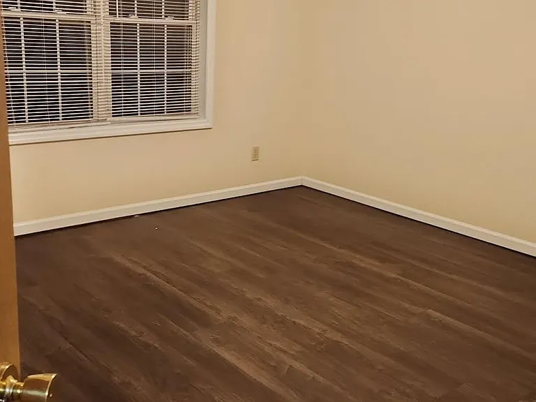Large Master Bedroom W/ 2 Large Closets and Full Bathroom.