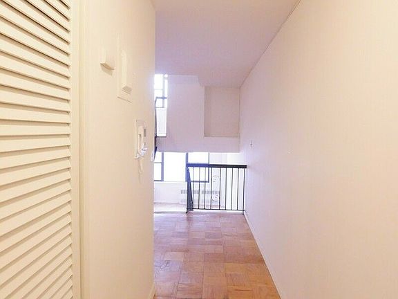 4th image of 359 E 62nd St APT 7E