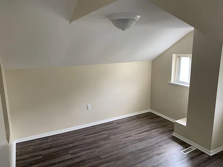 555 New Alexandria Rd #1 — Photo 10