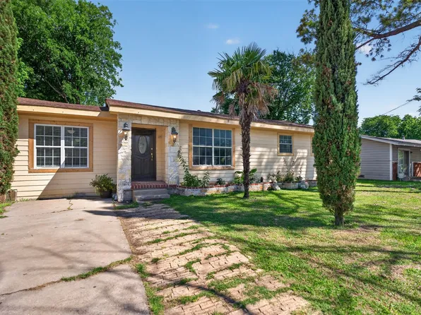 604 Graham St, Cleburne, TX 76033