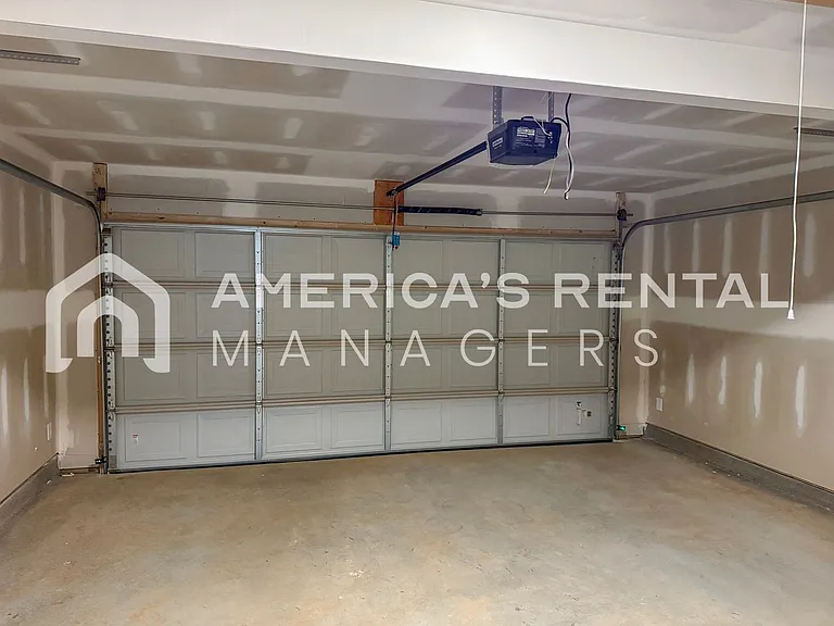 470 Antler Way — Photo 34