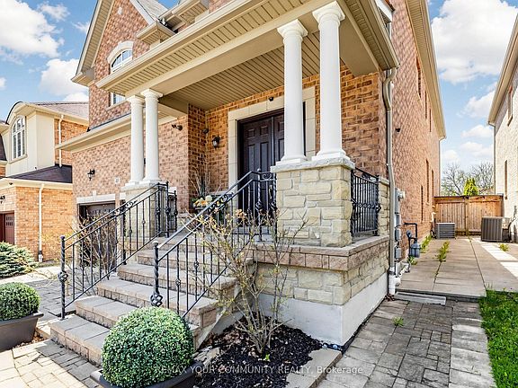 2nd image of 48 Lady Angela Ln