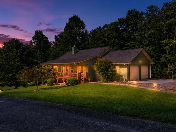 240 Charles Ln, Blairsville, GA 30560