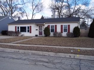 641 Montrose Dr, Romeoville, IL 60446