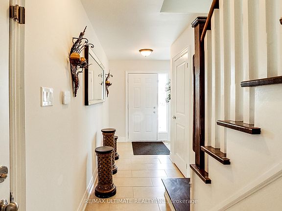 3rd image of 48 Monclova Rd APT 1