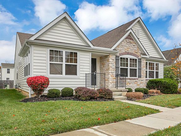 2nd image of 204 Sandrala Dr #32