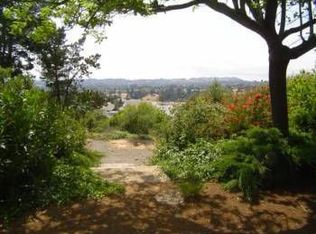 5446 Greenridge Rd, Castro Valley, CA 94552