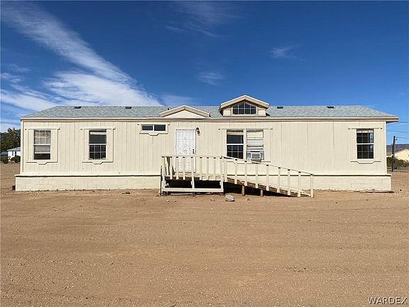 3rd image of 5821 W Abrigo Dr