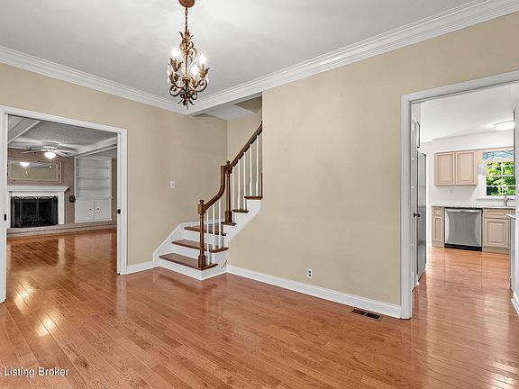 5th image of 6512 Gunpowder Ln