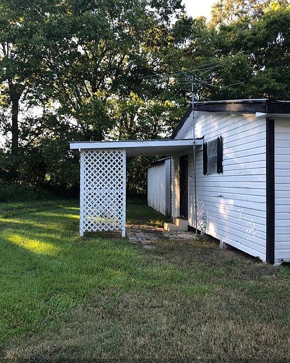 2nd image of 191 Noel Rd