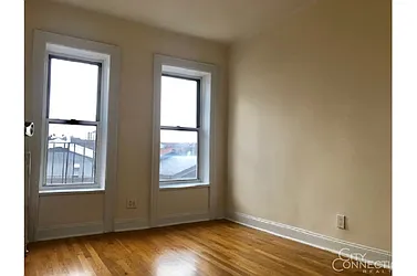 Rented by City Connections Realty