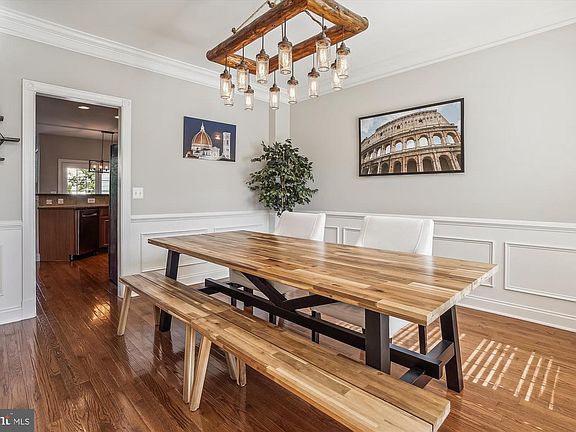 5th image of 5754 Amelia Springs Cir