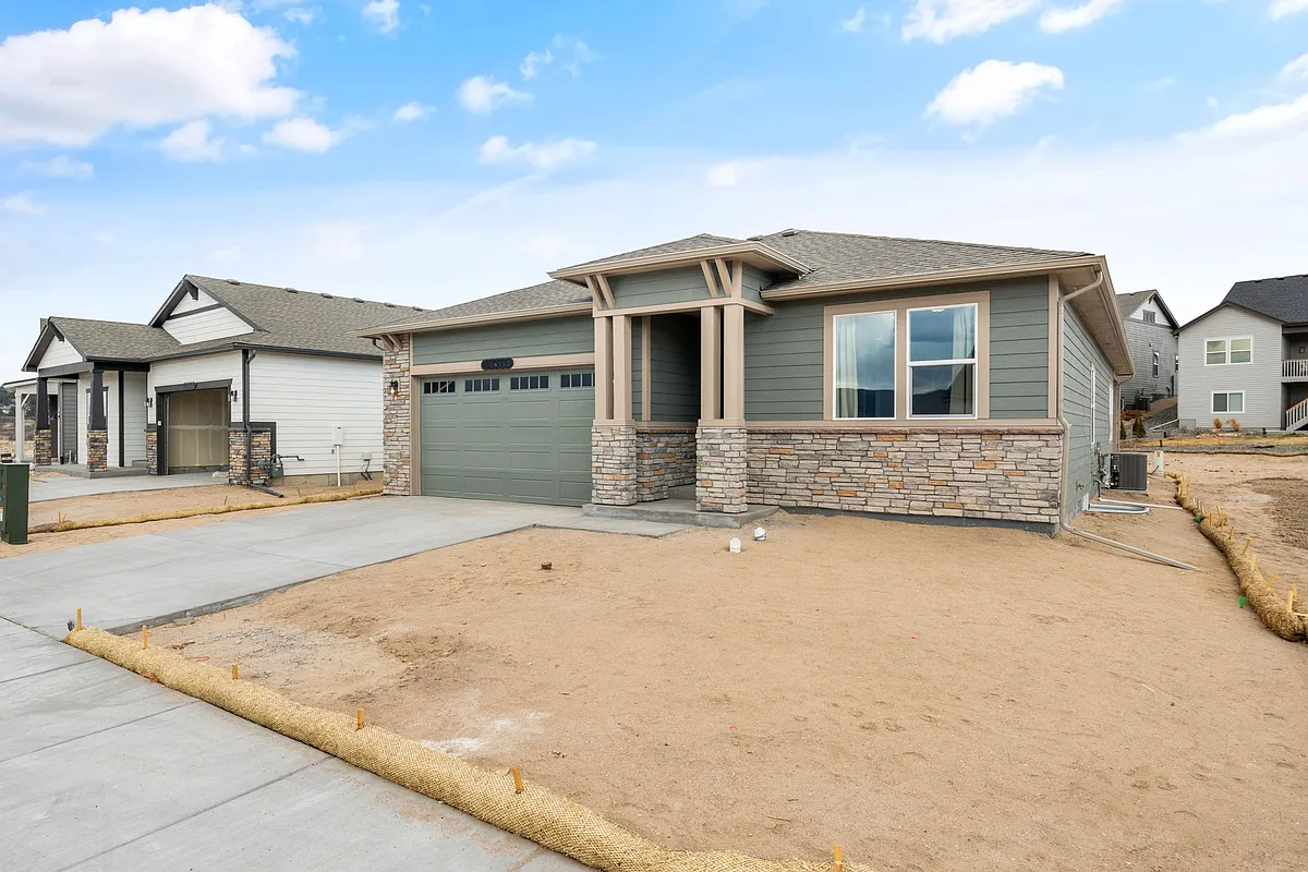 Building Photo - 16353 Cattle Creek Ct