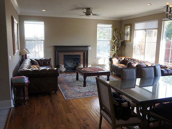 3rd image of 8106 Mandarin Ave