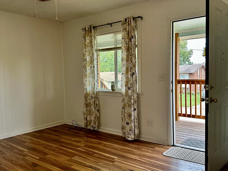 2246 Kirby Rd #3 — Photo 6