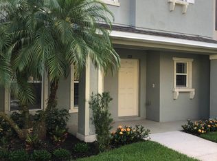 1721 Pointe West Way, Vero Beach, FL 32966