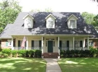 2254 Landau Ln, Bossier City, LA 71111
