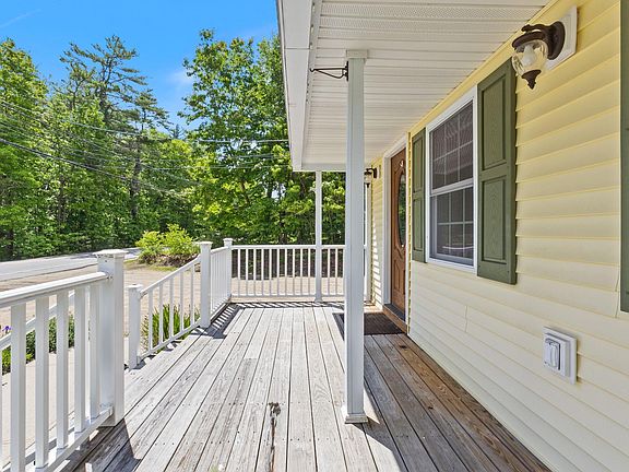 4th image of 220 Milton Road